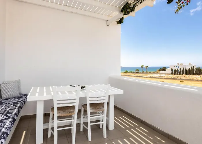 Golden クリシ・アクティ