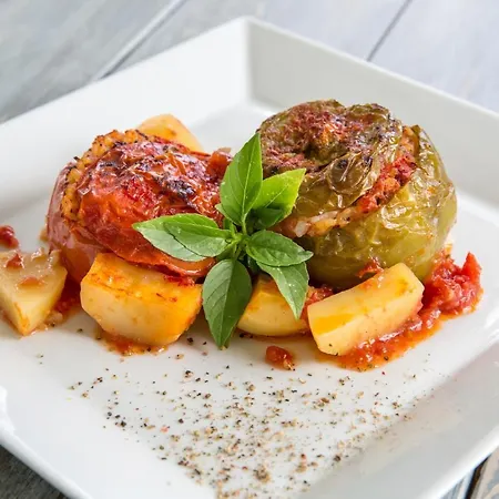 Golden Chrisi Akti (Paros)