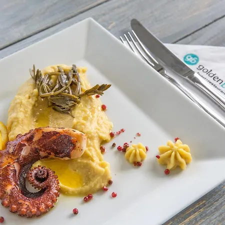 Golden Hotel Chrisi Akti (Paros)