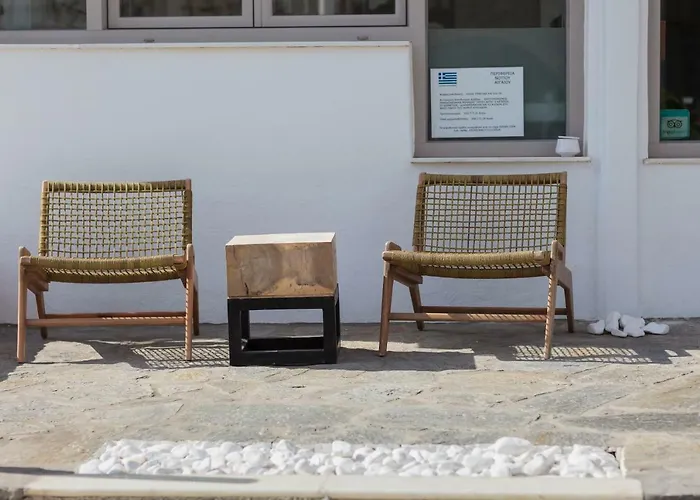 Golden Chrisi Akti (Paros)