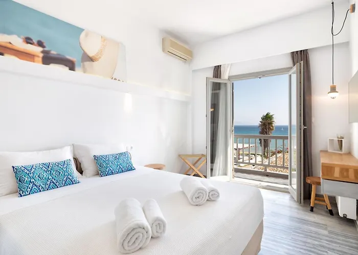 Golden Hotel Chrisi Akti (Paros)